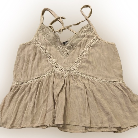 American Eagle Trimmed Cami Top - light mauve - Picture 3 of 8